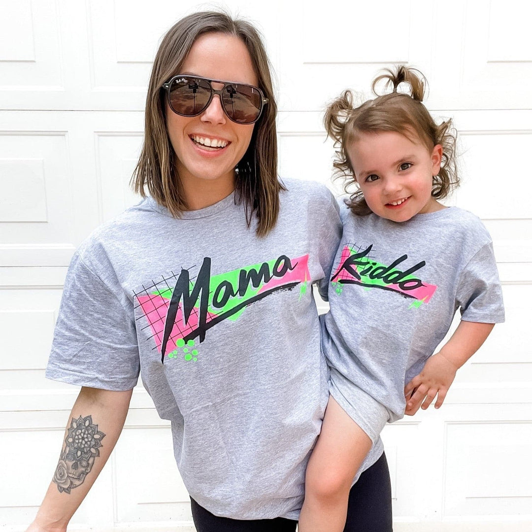 Mama 90's Tee