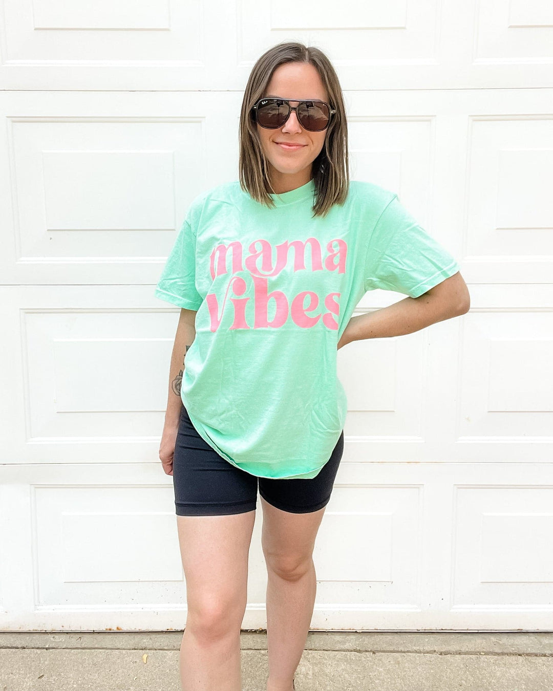 Mama Vibes Tee