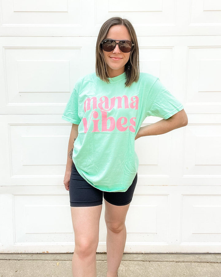 Mama Vibes Tee