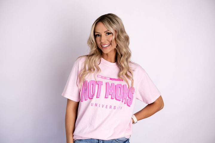 Hot Moms University Tee - Baby Pink
