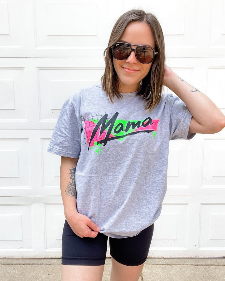 Mama 90's Tee