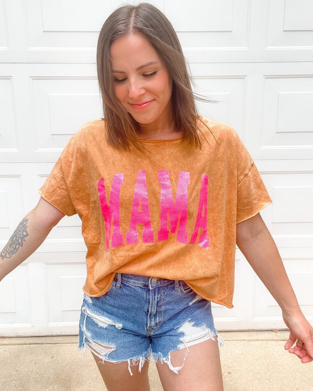 MAMA Collegiate Acid Wash Cropped Tee