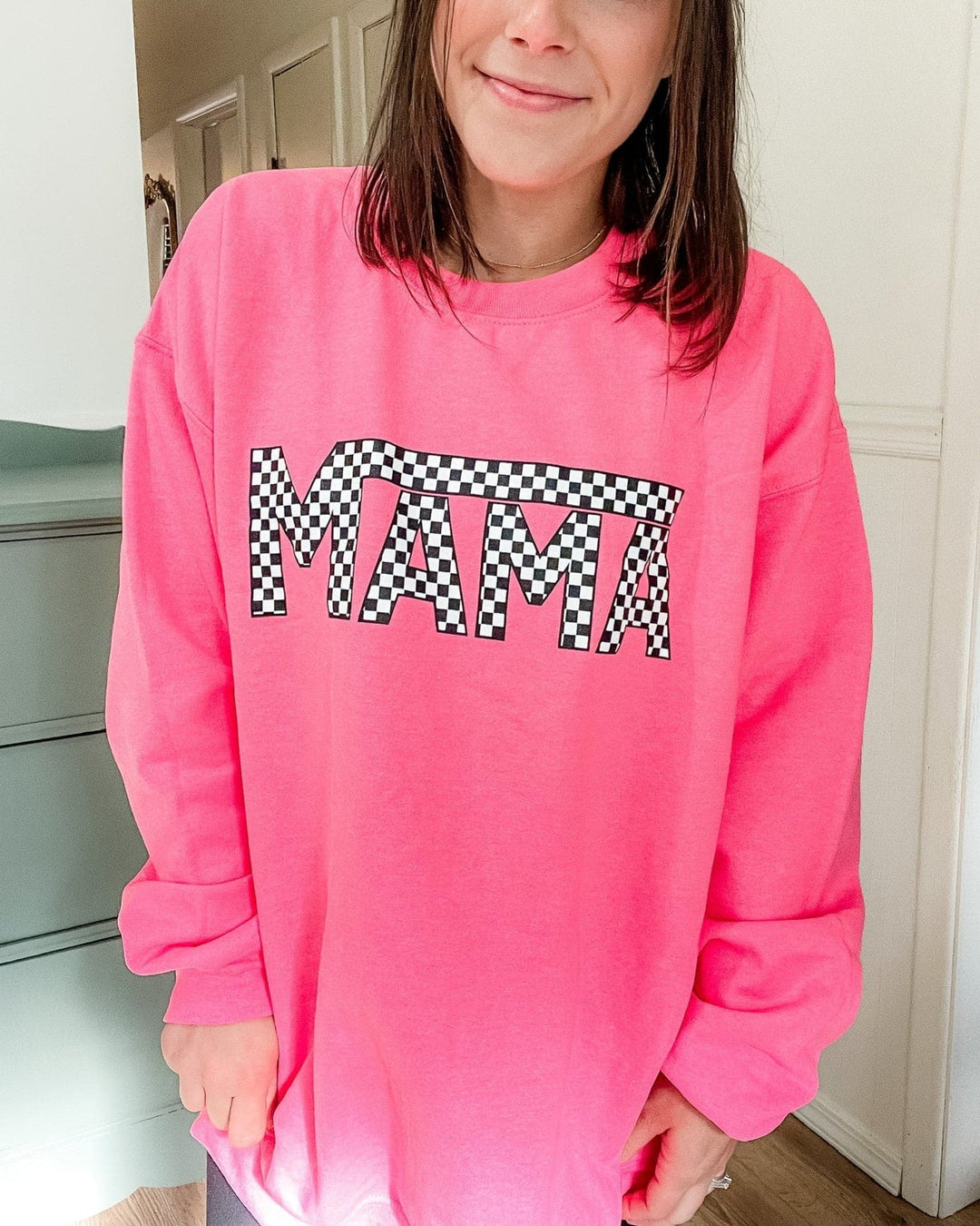 Mama Checkered Sweatshirt - Neon Pink