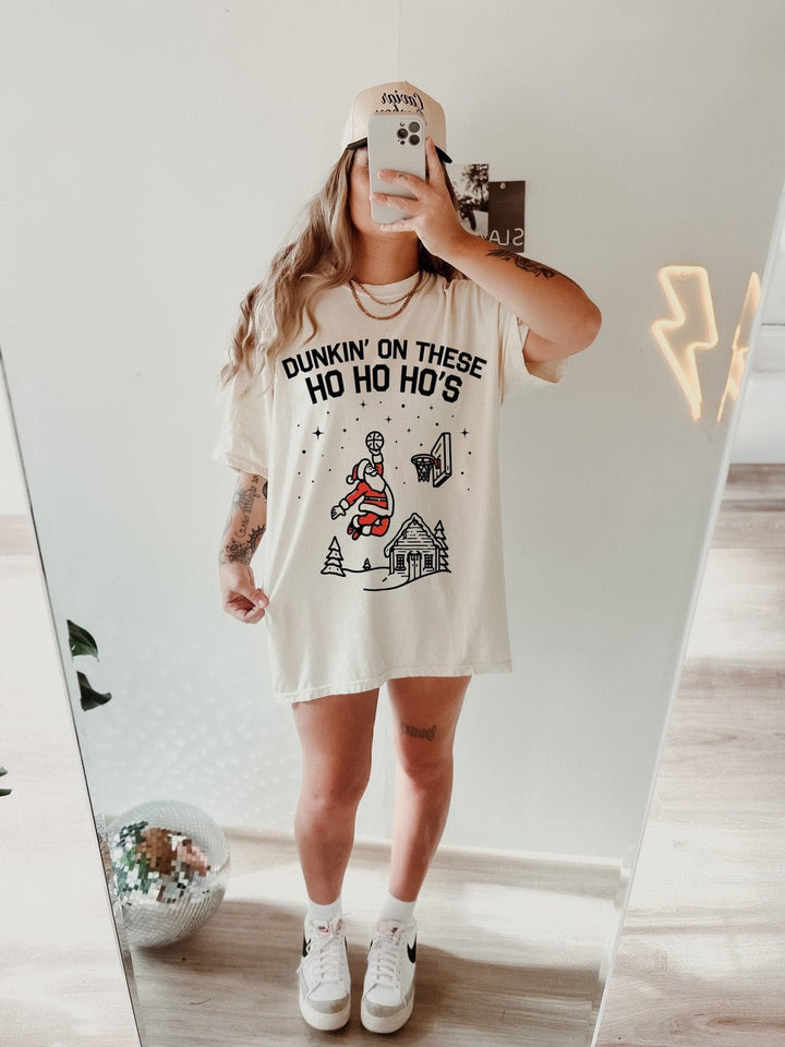 Dunkin' Santa Tee - Ivory