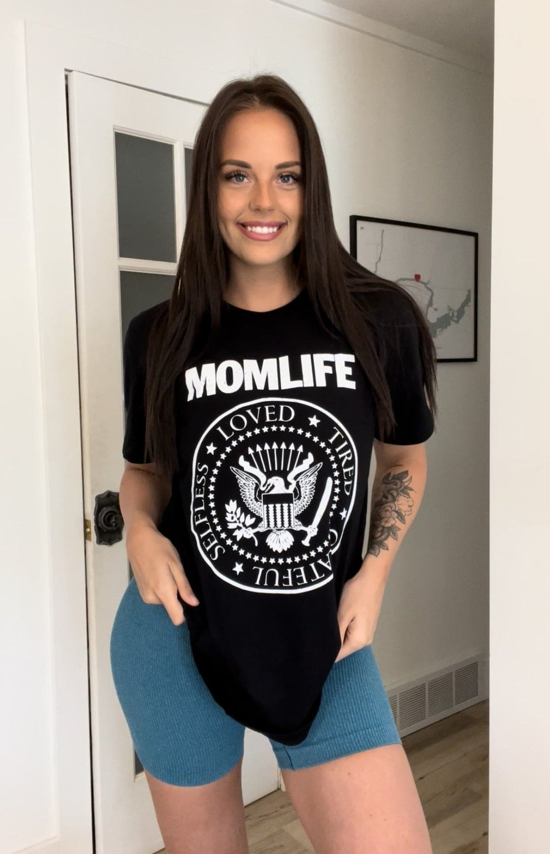 Momlife Band Tee