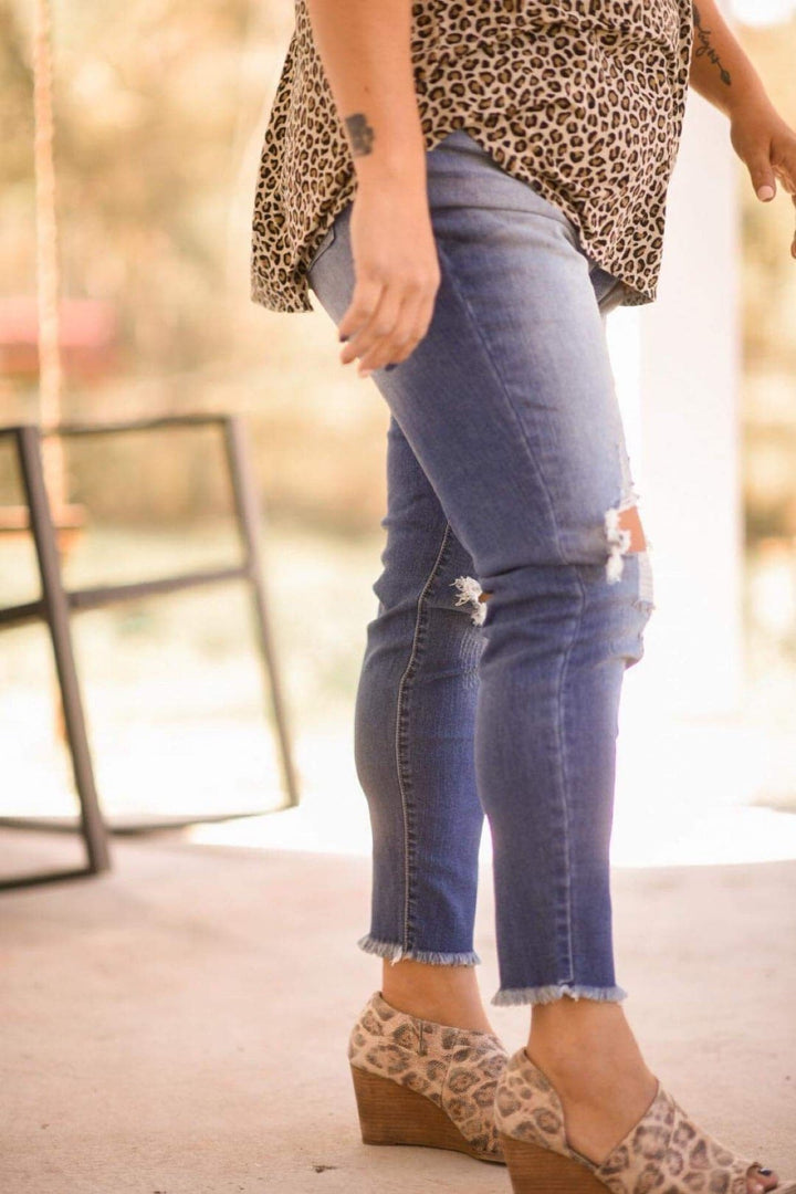 Zara Distressed High Rise Skinny - CURVY