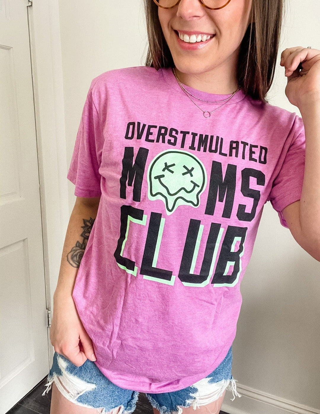 Overstimulated Moms Club Tee - Radiant Orchid