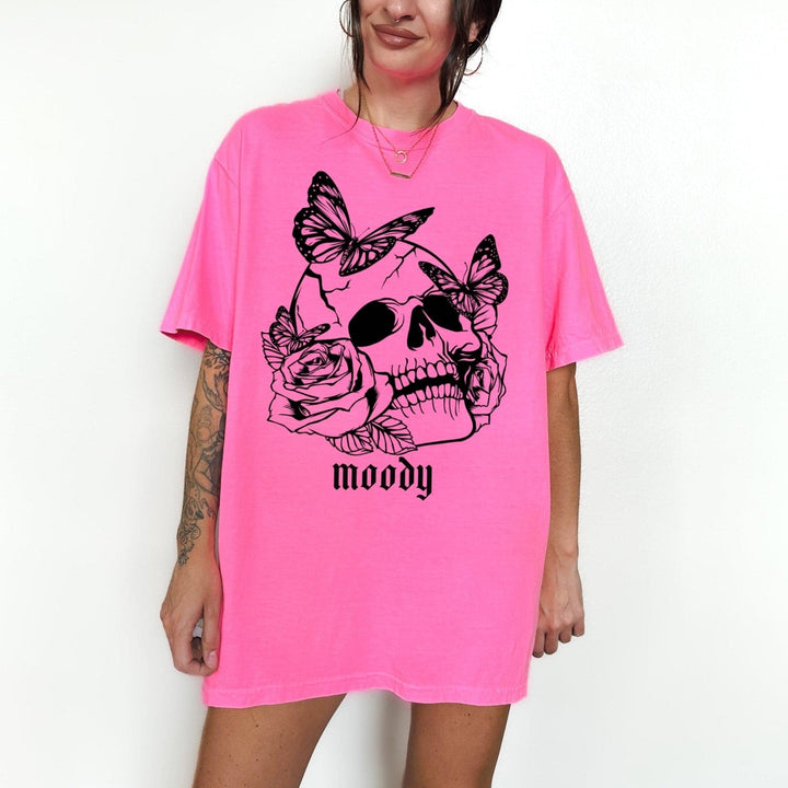 Moody Floral Skull Tee - Neon Pink